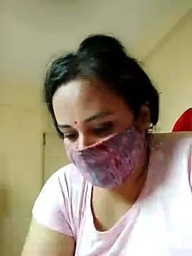 Snapshot of Sheela-Bhabi chatting on June 21, 12:24 am Sheela-Bhabi online show from June 21, 12:24 am