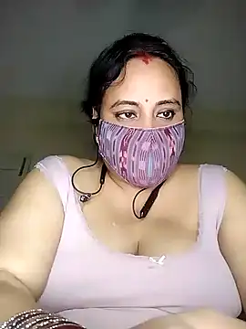 Snapshot of Sheela-Bhabi chatting on July 24, 5:44 pm Sheela-Bhabi online show from July 24, 5:44 pm