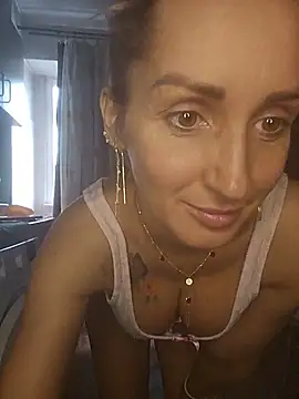 IsabelleEthan online show from July 12, 1:46 pm
