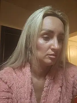 IsabelleEthan online show from July 27, 1:23 am