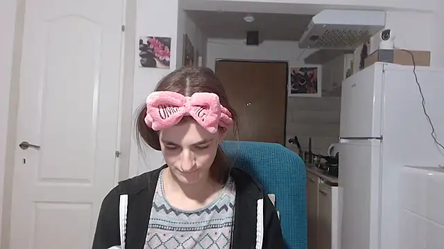 simyhvn online show from February 20, 4:57 pm