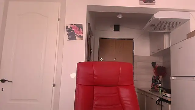 Snapshot of simyhvn chatting on July 20, 7:44 am simyhvn online show from July 20, 7:44 am