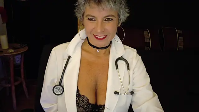 Snapshot of milfettefab chatting on November 30, 4:22 pm milfettefab online show from November 30, 4:22 pm