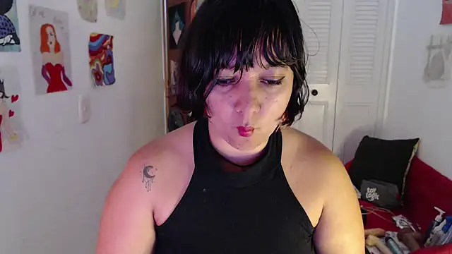 soynanabela28 online show from September 17, 5:20 am