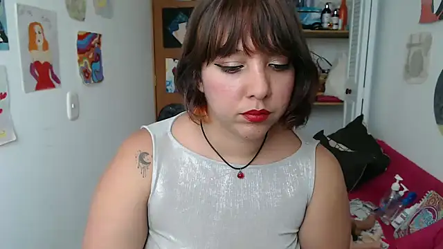 soynanabela28 online show from October 6, 5:21 pm