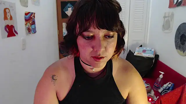 soynanabela28 online show from October 8, 11:02 pm