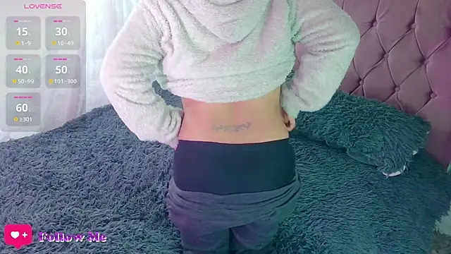 emma luna1986 online show from January 7, 3:46 am