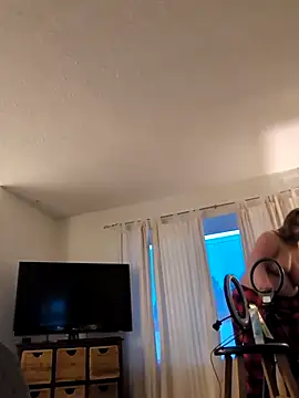 Canadian BBW online show from February 1, 12:20 am