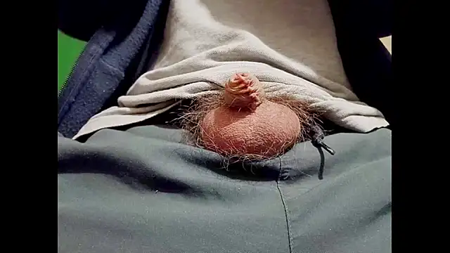 hairyuncut00 online show from January 14, 3:26 pm