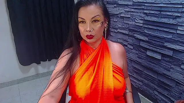 Cruela deviil online show from November 22, 6:40 pm