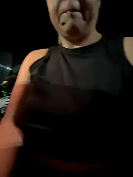 Blueskiiis3 online show from October 18, 7:09 am