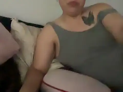 Blueskiiis3 online show from December 3, 3:21 pm