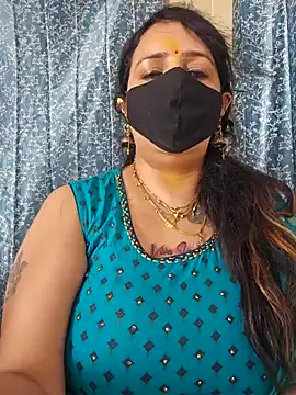 cute-tanvi online show from January 21, 5:05 am
