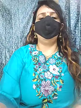 cute-tanvi online show from February 3, 1:19 am