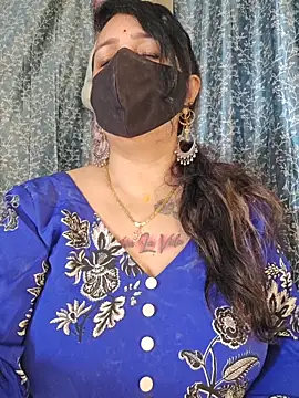 Snapshot of cute-tanvi chatting on May 9, 1:11 am cute-tanvi online show from May 9, 1:11 am