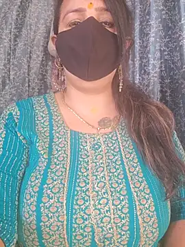 Snapshot of cute-tanvi chatting on May 21, 12:50 am cute-tanvi online show from May 21, 12:50 am