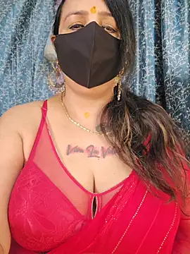 Snapshot of cute-tanvi chatting on May 22, 12:29 am cute-tanvi online show from May 22, 12:29 am