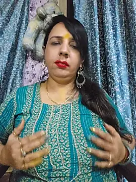 Snapshot of cute-tanvi chatting on May 26, 1:40 pm cute-tanvi online show from May 26, 1:40 pm