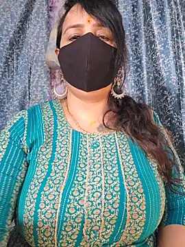Snapshot of cute-tanvi chatting on June 2, 12:56 am cute-tanvi online show from June 2, 12:56 am