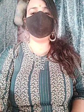 Snapshot of cute-tanvi chatting on June 6, 12:49 am cute-tanvi online show from June 6, 12:49 am