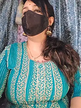 Snapshot of cute-tanvi chatting on June 16, 12:57 am cute-tanvi online show from June 16, 12:57 am