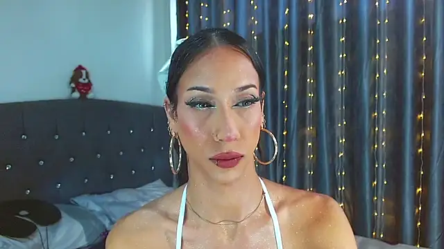 Kenisha Sweet online show from February 23, 5:10 pm