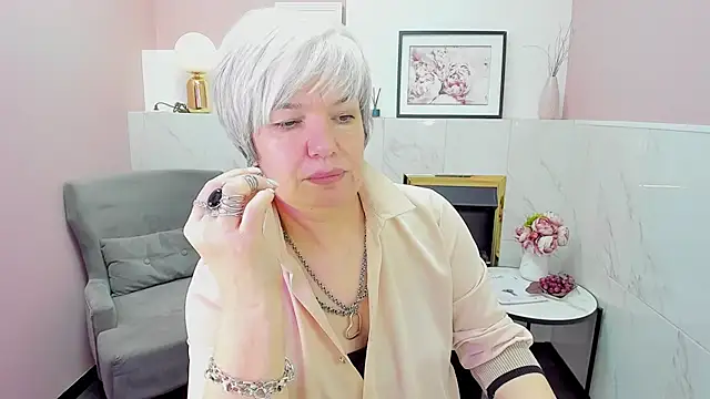 CarmenSoft online show from January 8, 2:46 am