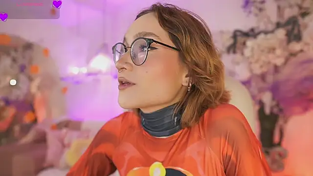 DalahiaRush online show from October 28, 7:05 pm