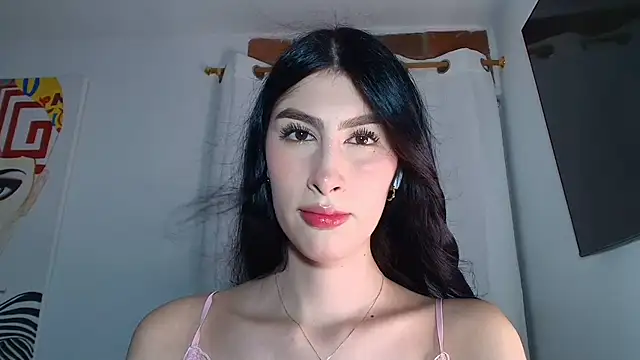 Snapshot of valeria_gonzales_ chatting on July 13, 12:13 am valeria gonzales online show from July 13, 12:13 am