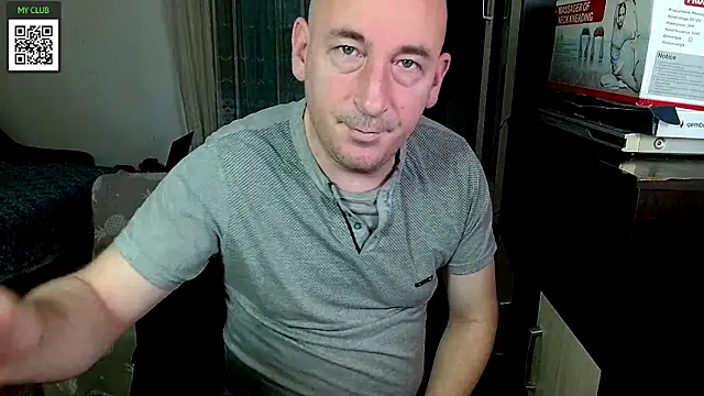 Johan   Barker online show from March 3, 5:09 am