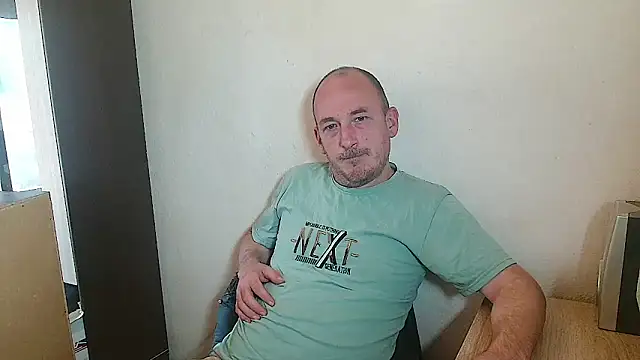 Johan   Barker online show from March 12, 1:06 pm