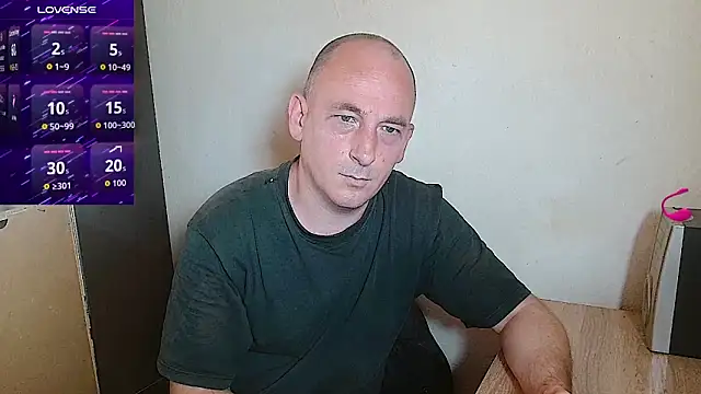 Snapshot of Johan___Barker chatting on June 15, 11:45 am Johan Barker online show from June 15, 11:45 am