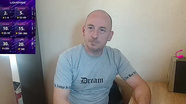 Johan   Barker online show from July 26, 12:12 pm