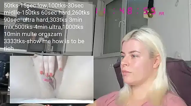 queenofthenighttt online show from December 6, 10:49 am