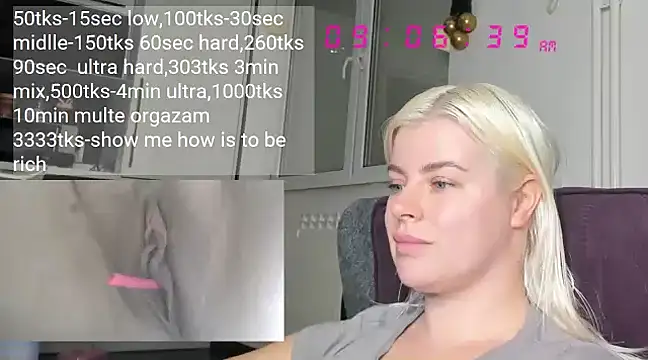 queenofthenighttt online show from December 21, 8:07 am