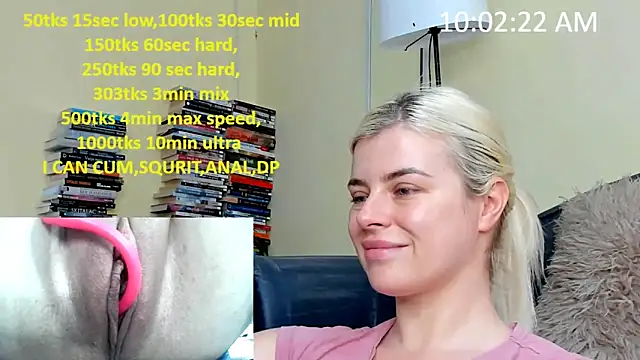 queenofthenighttt online show from March 10, 9:03 am