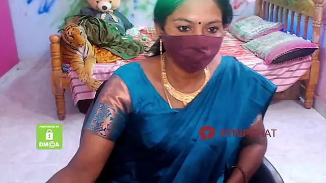 Snapshot of Novapol chatting on December 8, 4:50 pm Novapol online show from December 8, 4:50 pm