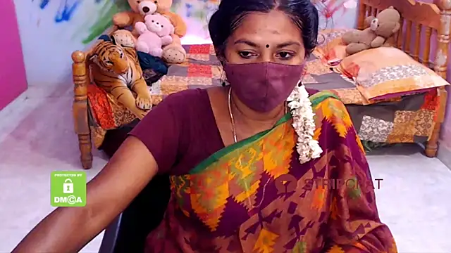 Snapshot of Novapol chatting on March 2, 5:47 pm Novapol online show from March 2, 5:47 pm