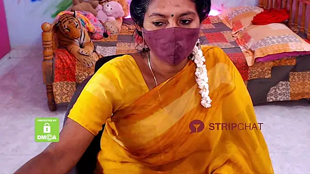 Snapshot of Novapol chatting on March 9, 5:39 pm Novapol online show from March 9, 5:39 pm