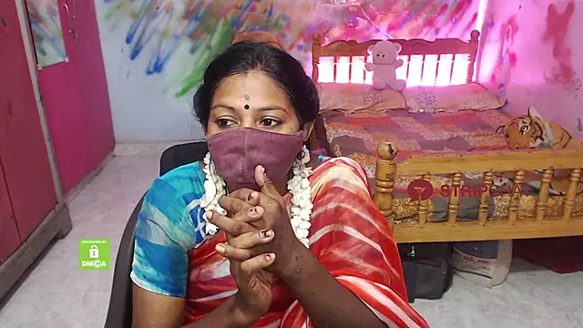 Snapshot of Novapol chatting on September 24, 12:52 pm Novapol online show from September 24, 12:52 pm