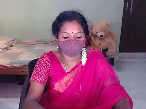 Snapshot of Novapol chatting on June 26, 1:37 pm Novapol online show from June 26, 1:37 pm