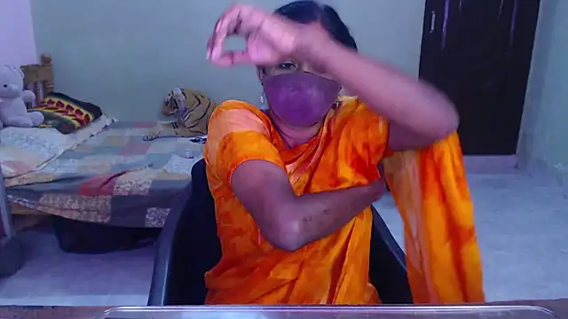 Snapshot of Novapol chatting on July 8, 1:48 pm Novapol online show from July 8, 1:48 pm