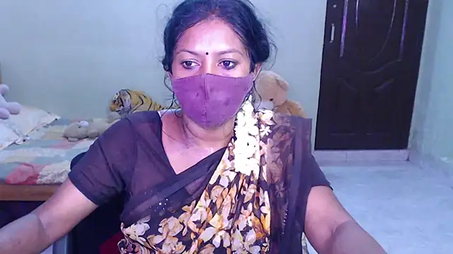 Snapshot of Novapol chatting on July 16, 6:14 pm Novapol online show from July 16, 6:14 pm