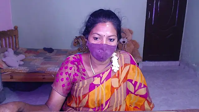 Snapshot of Novapol chatting on August 8, 12:51 pm Novapol online show from August 8, 12:51 pm