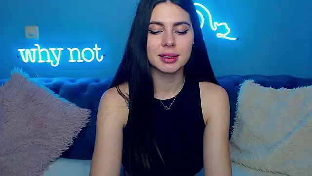 ViollinaLove online show from February 3, 8:46 am