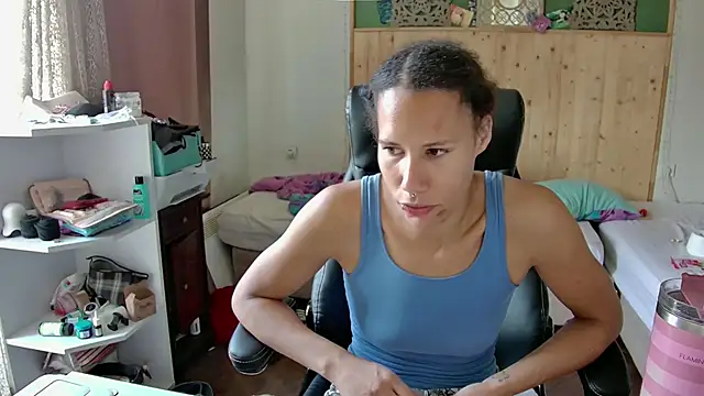 AaliyahHarris online show from June 17, 1:34 pm
