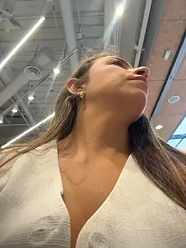 Snapshot of Hall_16 chatting on November 26, 8:32 pm Hall 16 online show from November 26, 8:32 pm