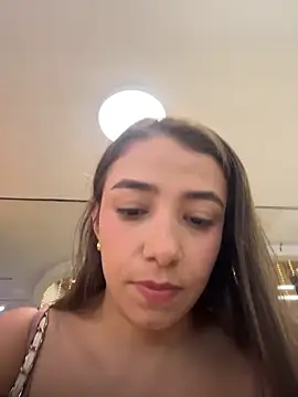 Snapshot of Hall_16 chatting on December 2, 8:15 pm Hall 16 online show from December 2, 8:15 pm