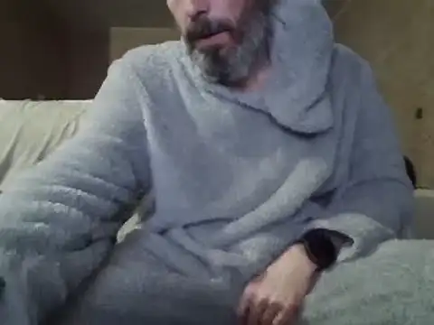 Snapshot of 207RCCam chatting on February 1, 6:32 am 207RCCam online show from February 1, 6:32 am