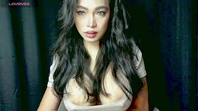 Snapshot of XXsexylongcockXX chatting on June 16, 9:50 pm XXsexylongcockXX online show from June 16, 9:50 pm
